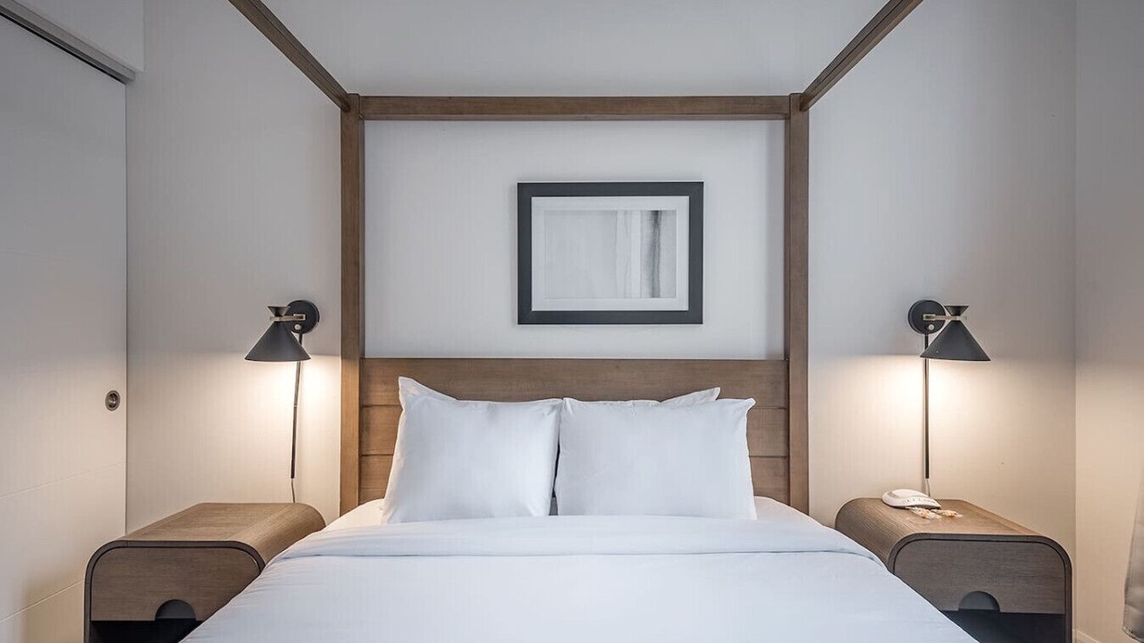 Photo of Bedroom in International District