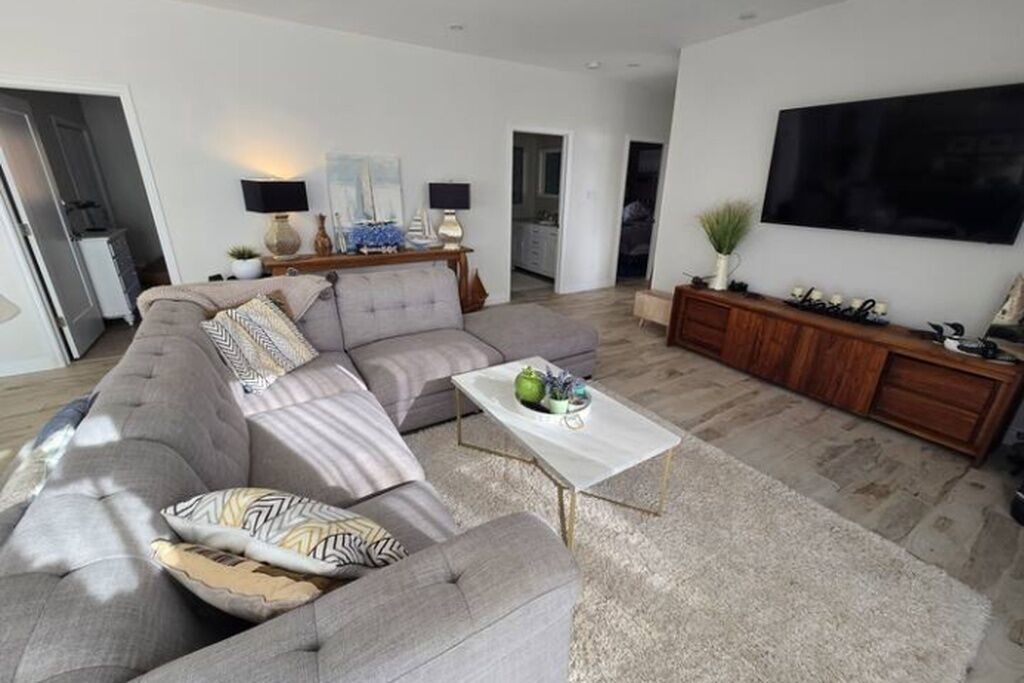Photo of Livingroom in L'lle-du-Grand-Calumet