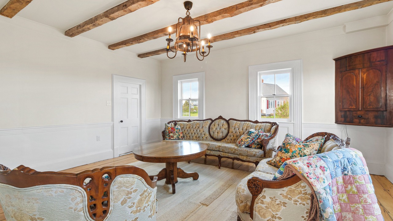 Photo of Livingroom in Peggy's Cove