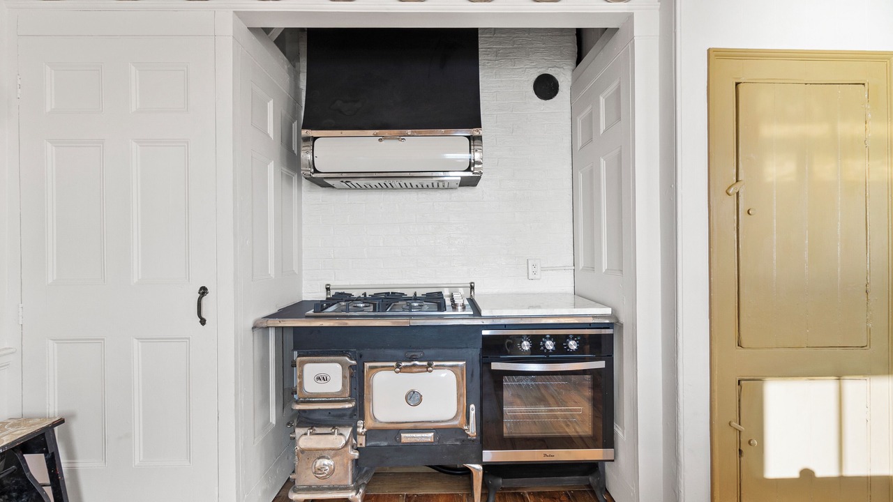 Photo of Kitchen in Peggy's Cove