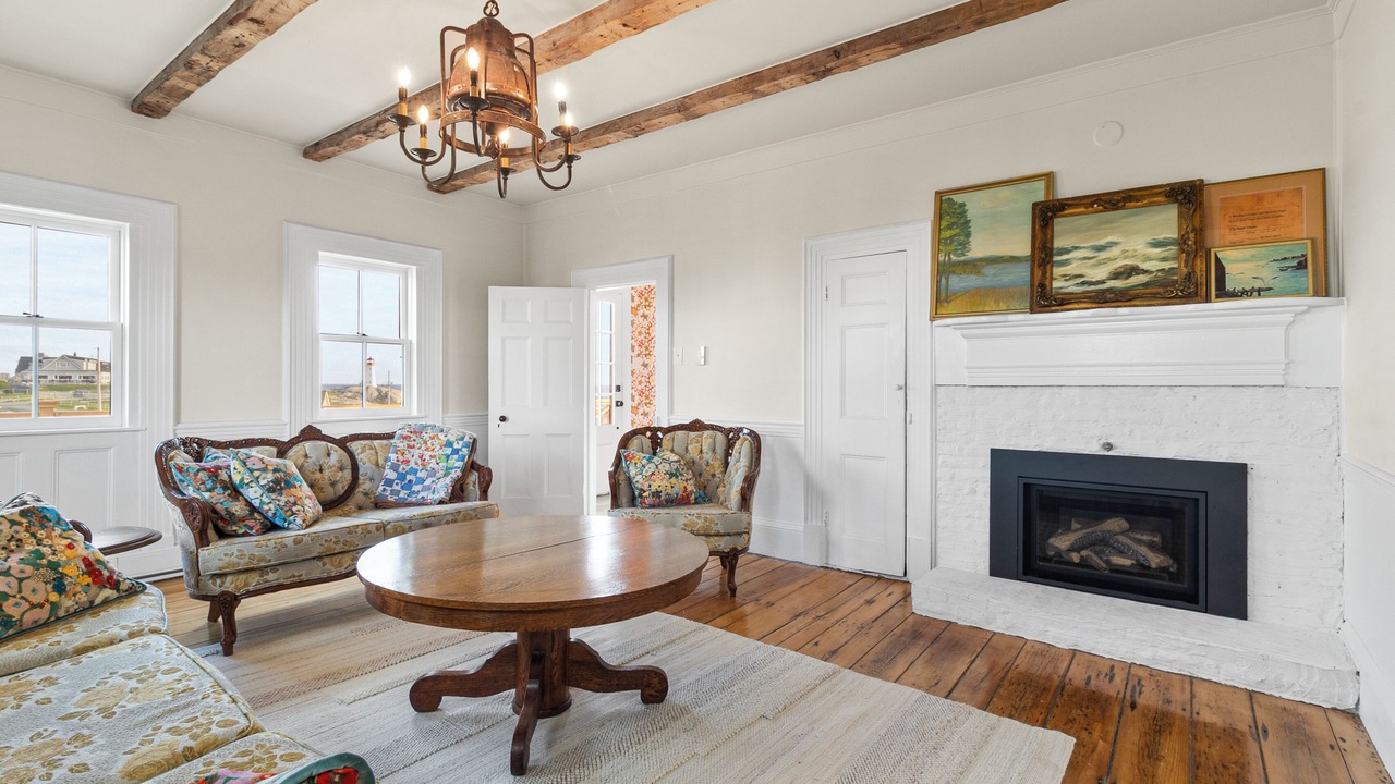 Photo of Livingroom in Peggy's Cove