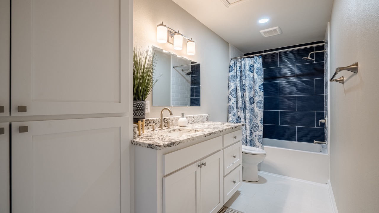 Photo of Bathroom in Hot Springs Village