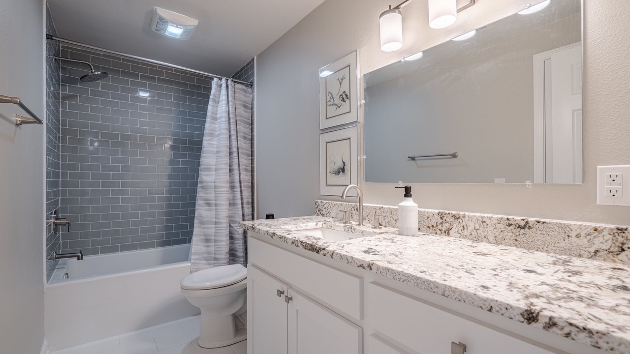 Photo of Bathroom in Hot Springs Village
