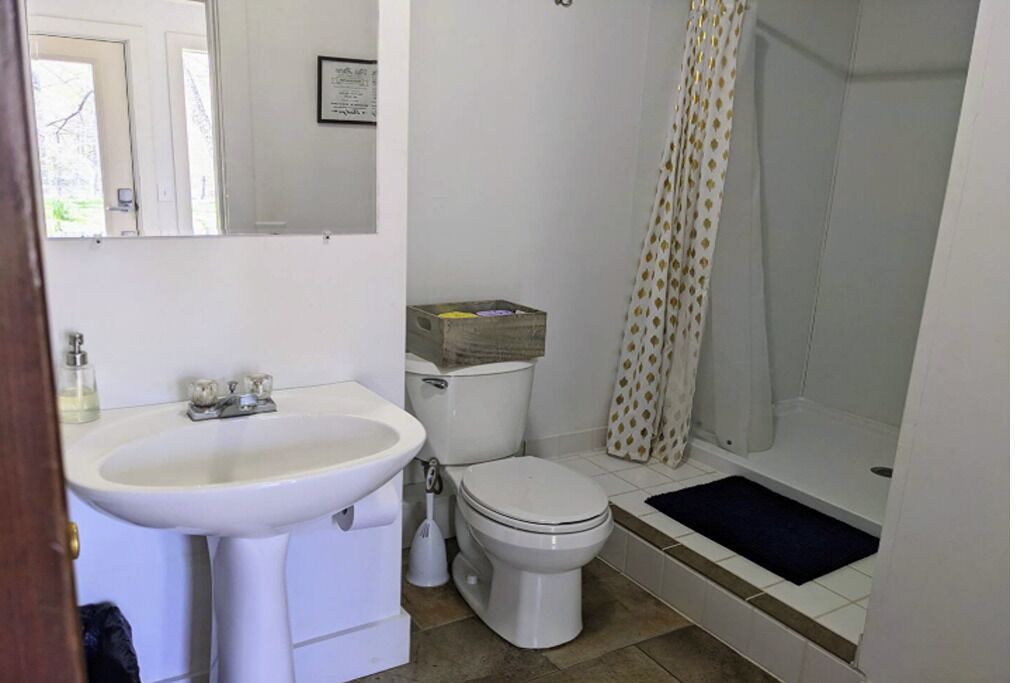 Photo of Bathroom in Simmonsville
