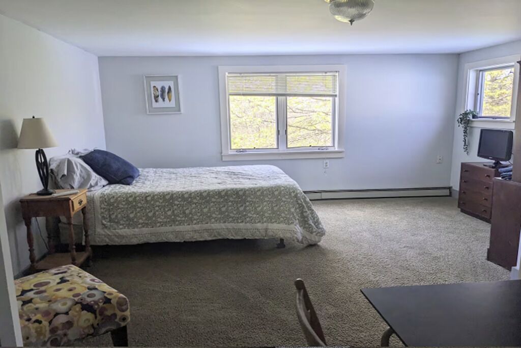 Photo of Bedroom in Simmonsville