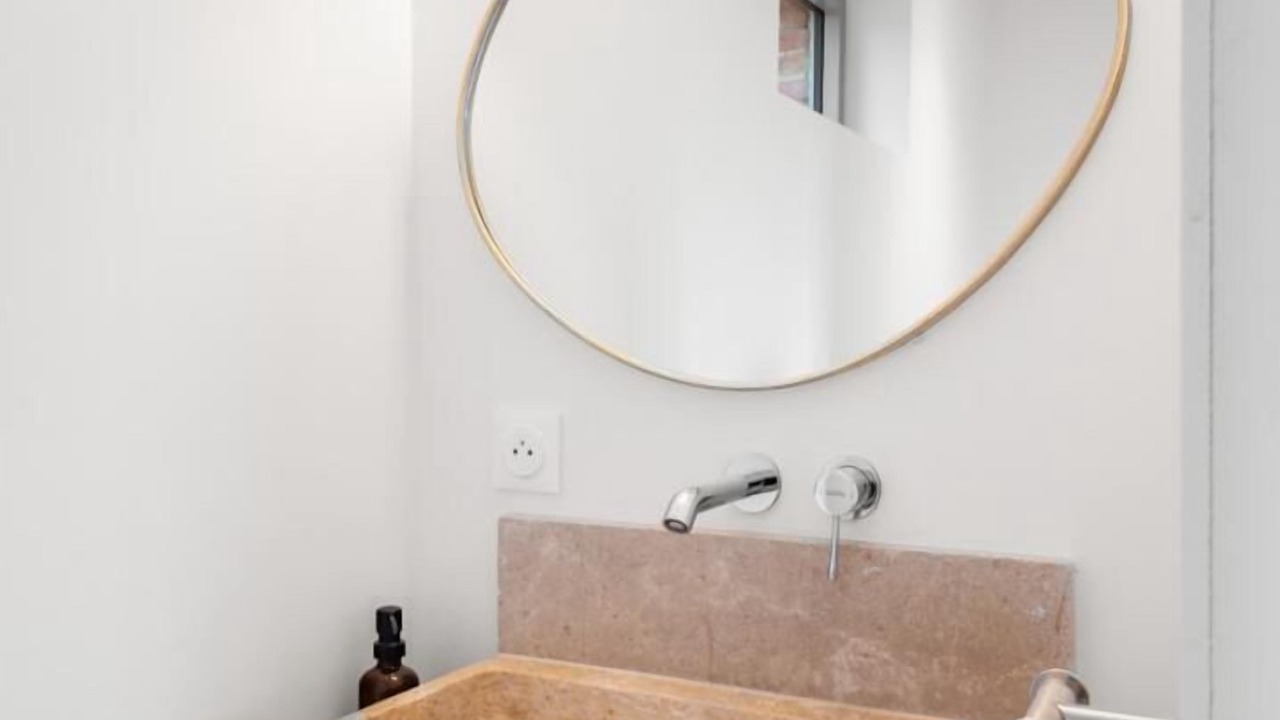 Photo of Bathroom in Biville-la-Baignarde