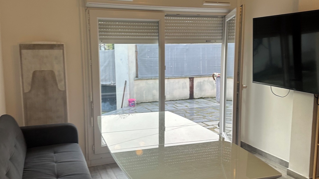 Photo of Livingroom in Argenteuil