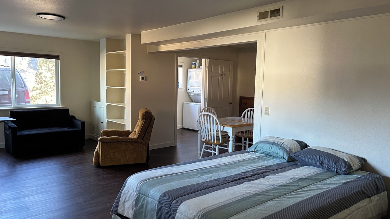 Photo of Bedroom in Canyon City