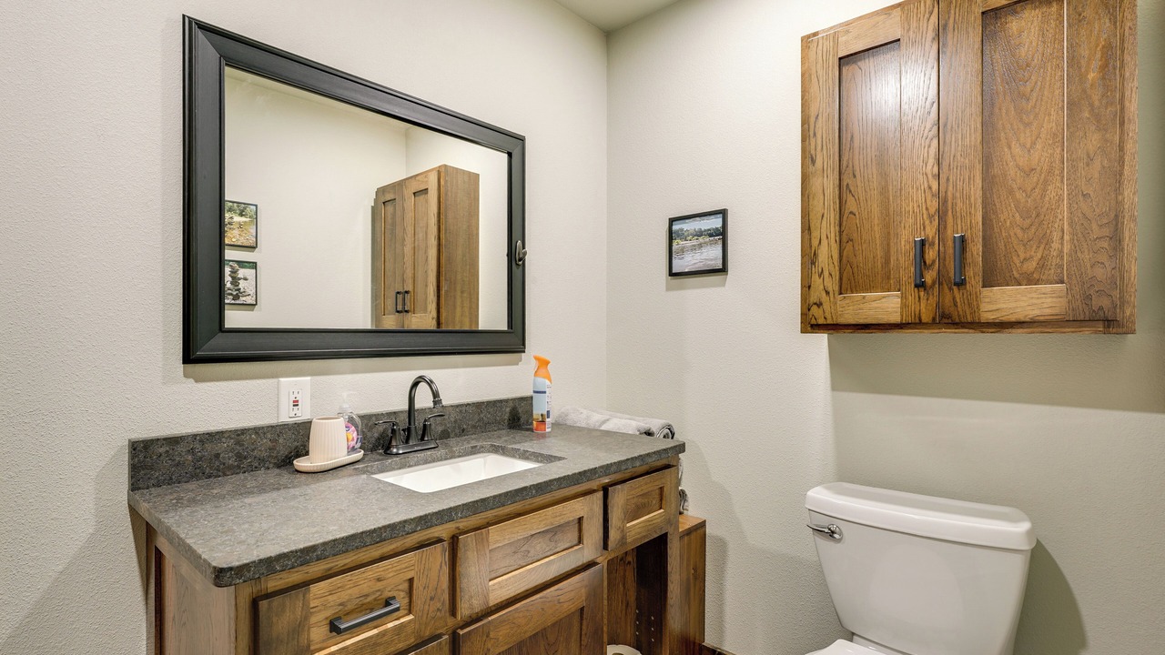 Photo of Bathroom in Ponce De Leon