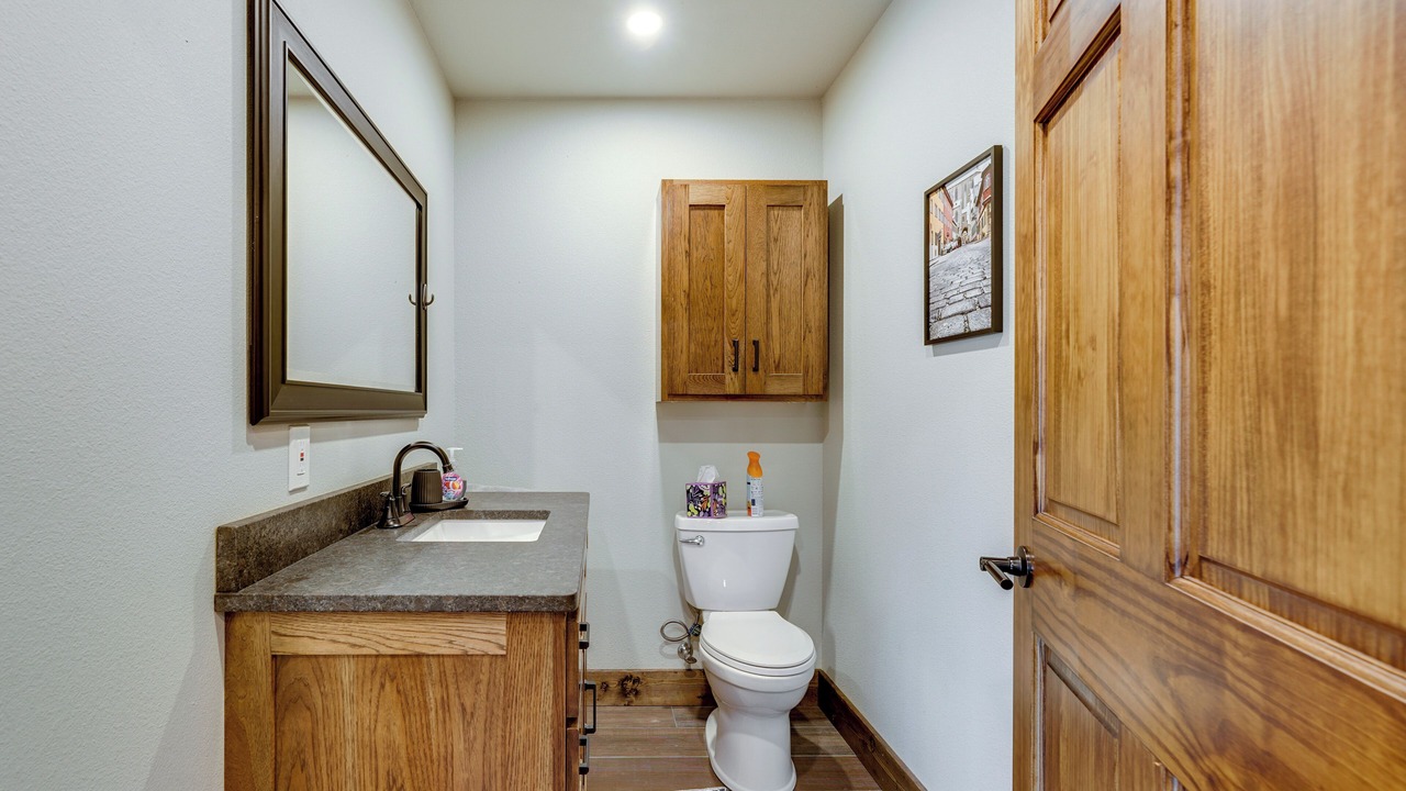 Photo of Bathroom in Ponce De Leon