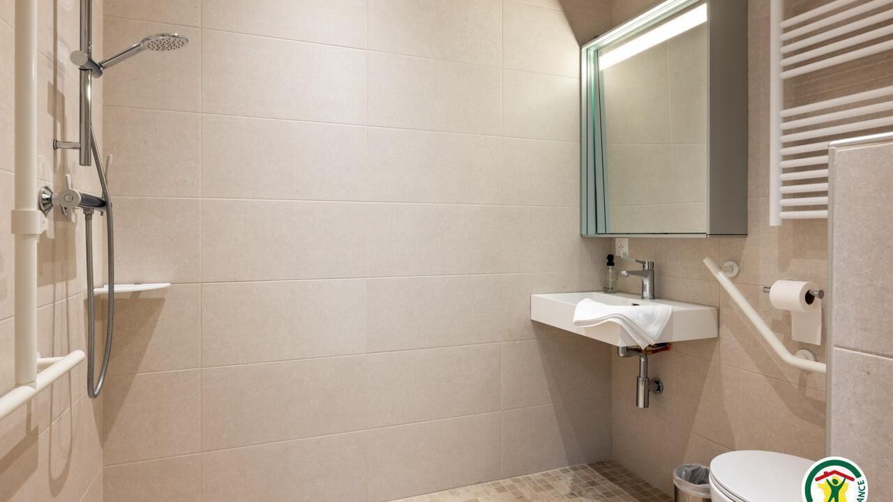 Photo of Bathroom in Biville-la-Baignarde