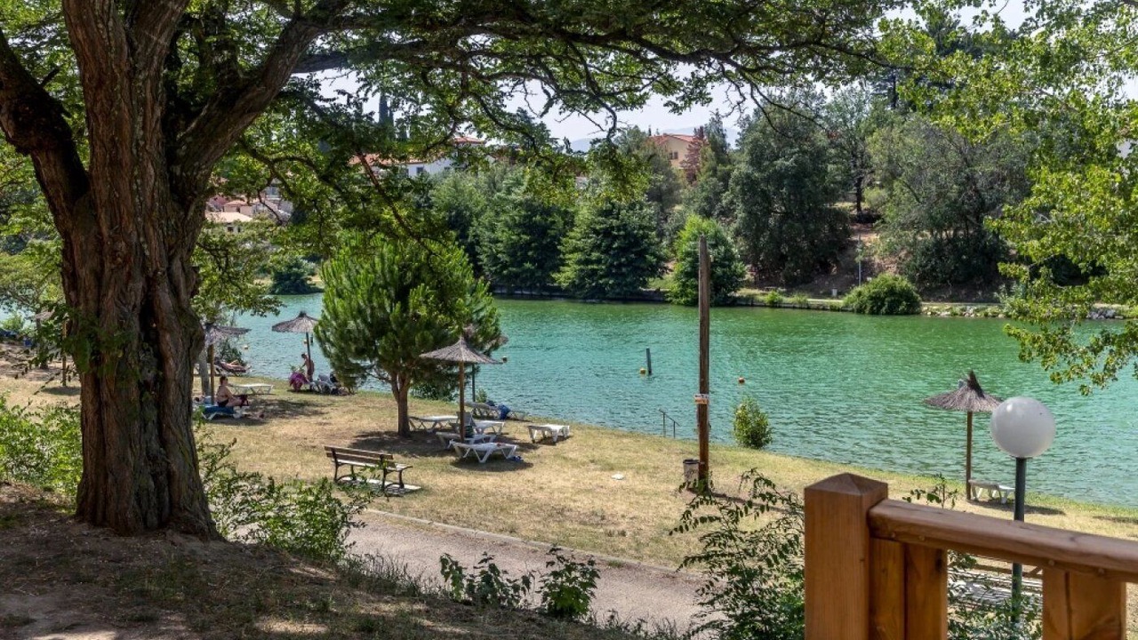 Photo of Outdoor in Vinca