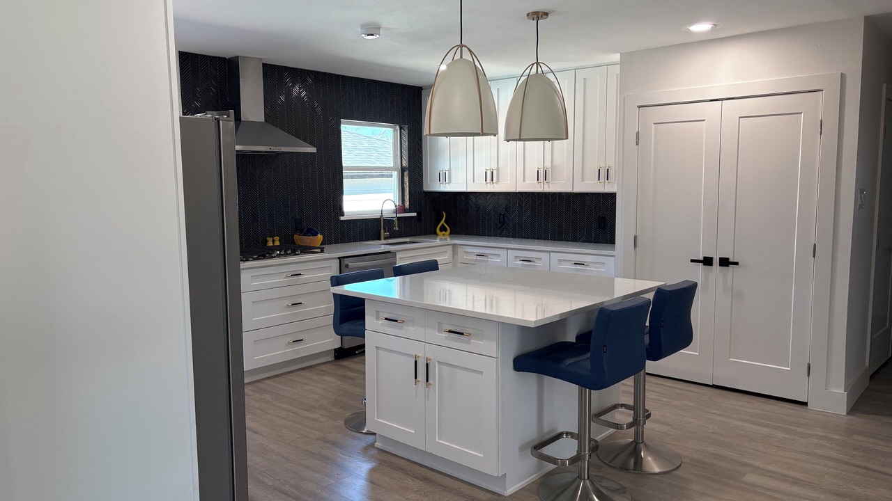 Photo of Kitchen in Old Lake Highlands