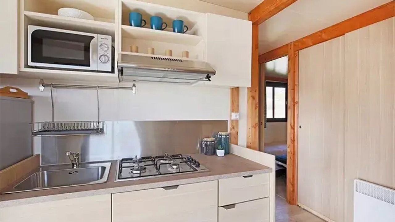 Photo of Kitchen in Junas