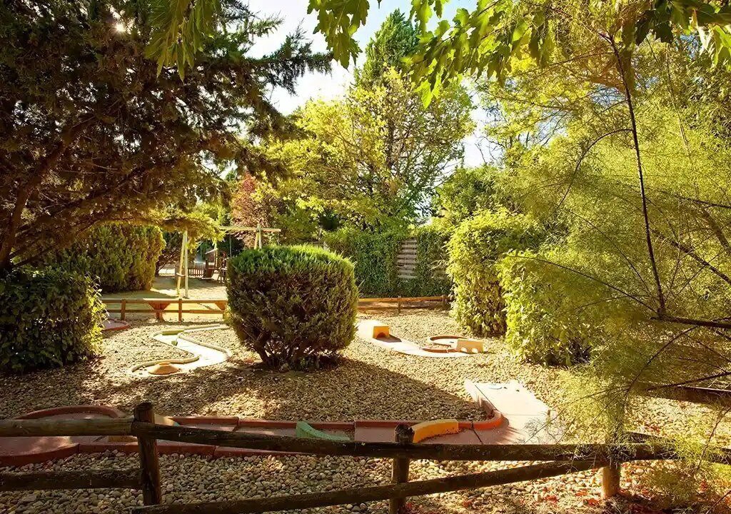 Photo of Outdoor in Junas