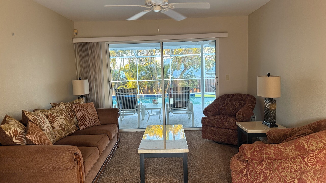 Photo of Livingroom in Laurel