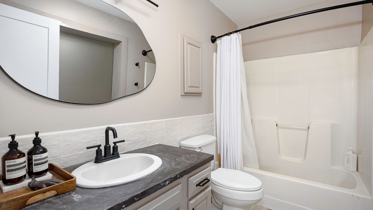 Photo of Bathroom in Old Chatham