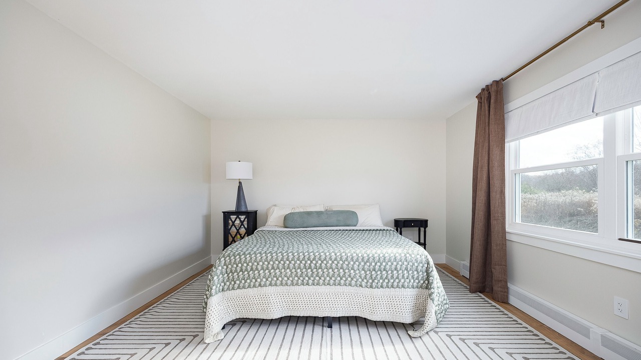 Photo of Bedroom in Old Chatham