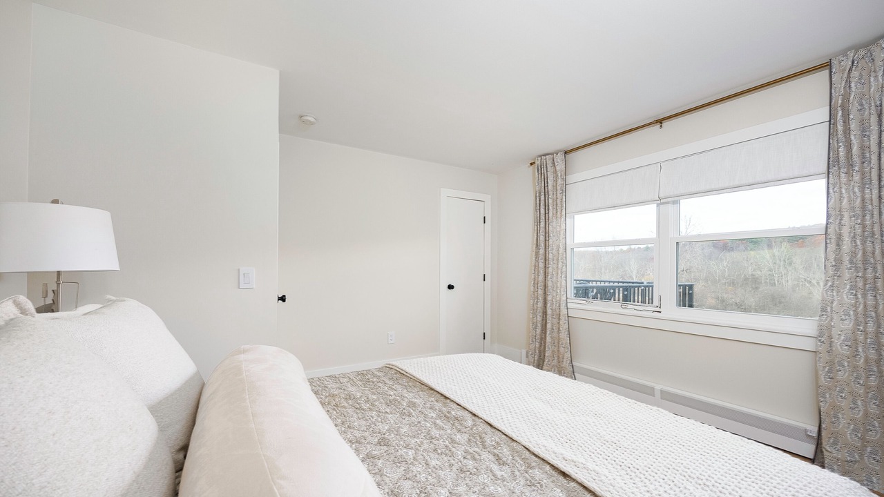 Photo of Bedroom in Old Chatham