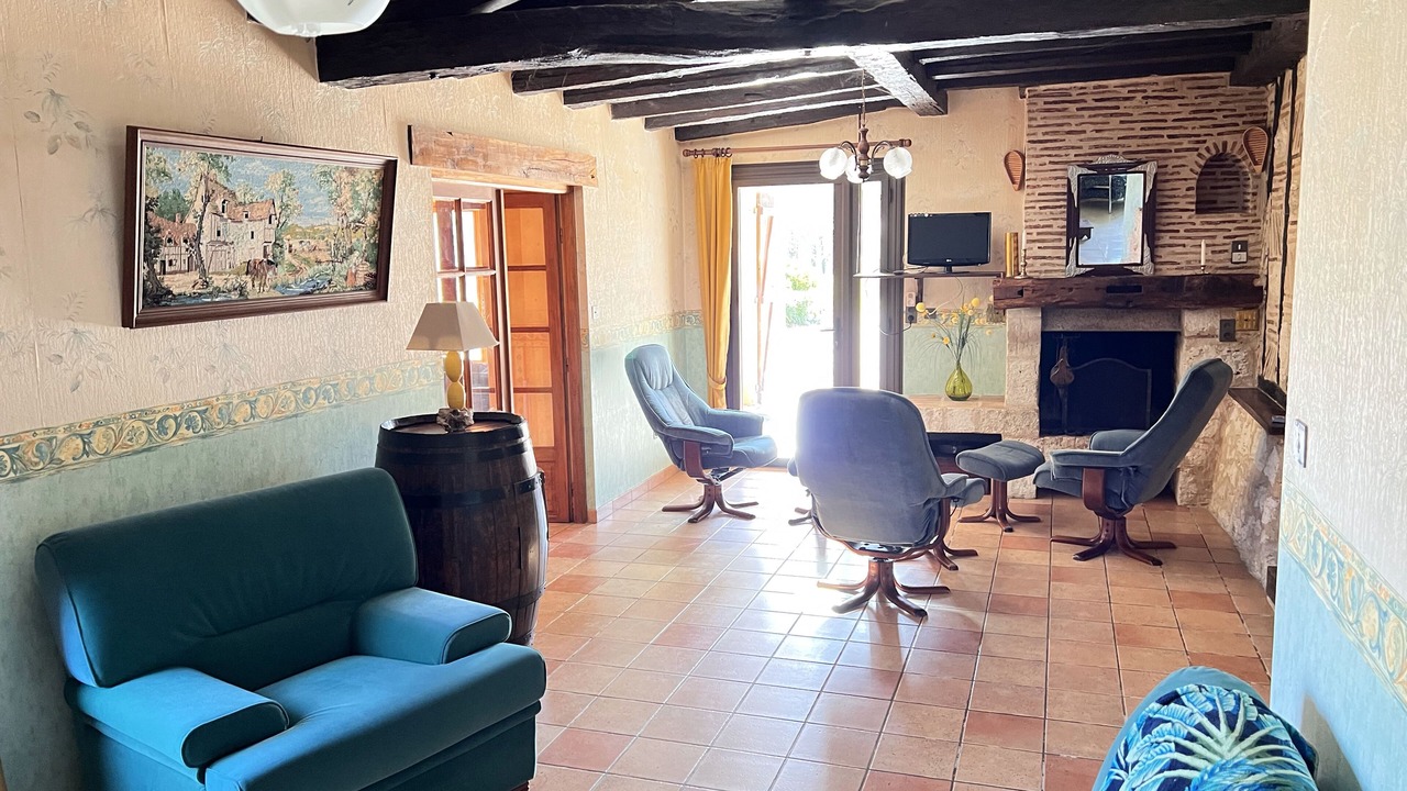 Photo of Livingroom in Rives