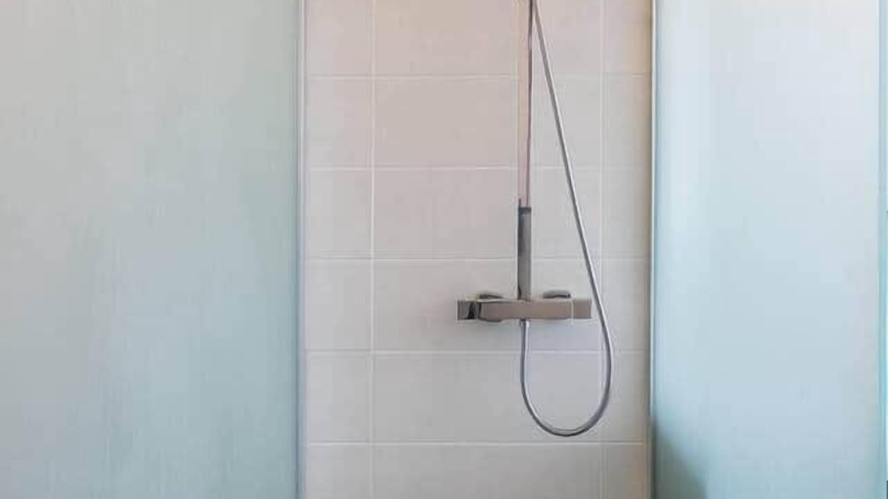 Photo of Bathroom in Merville