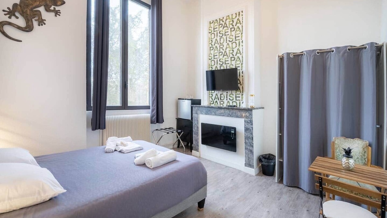 Photo of Bedroom in Merville