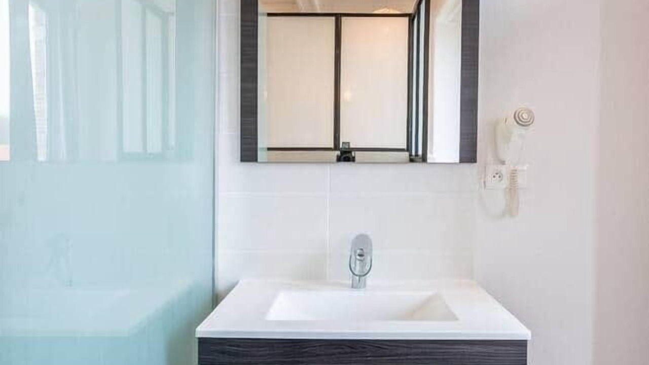 Photo of Bathroom in Merville