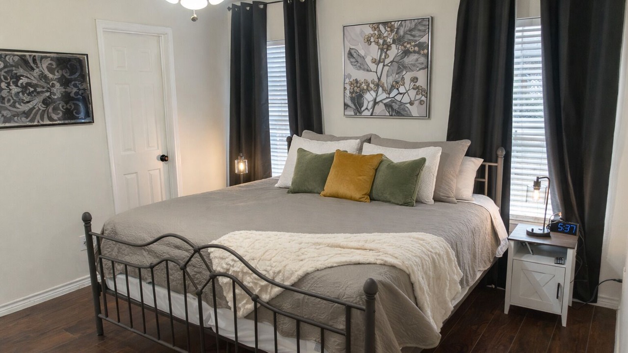 Photo of Bedroom in Gainesville