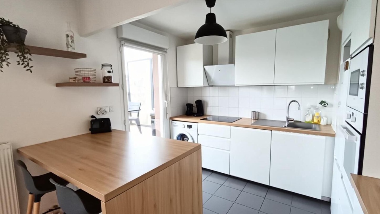 Photo of Kitchen in Plateau — Pyramide