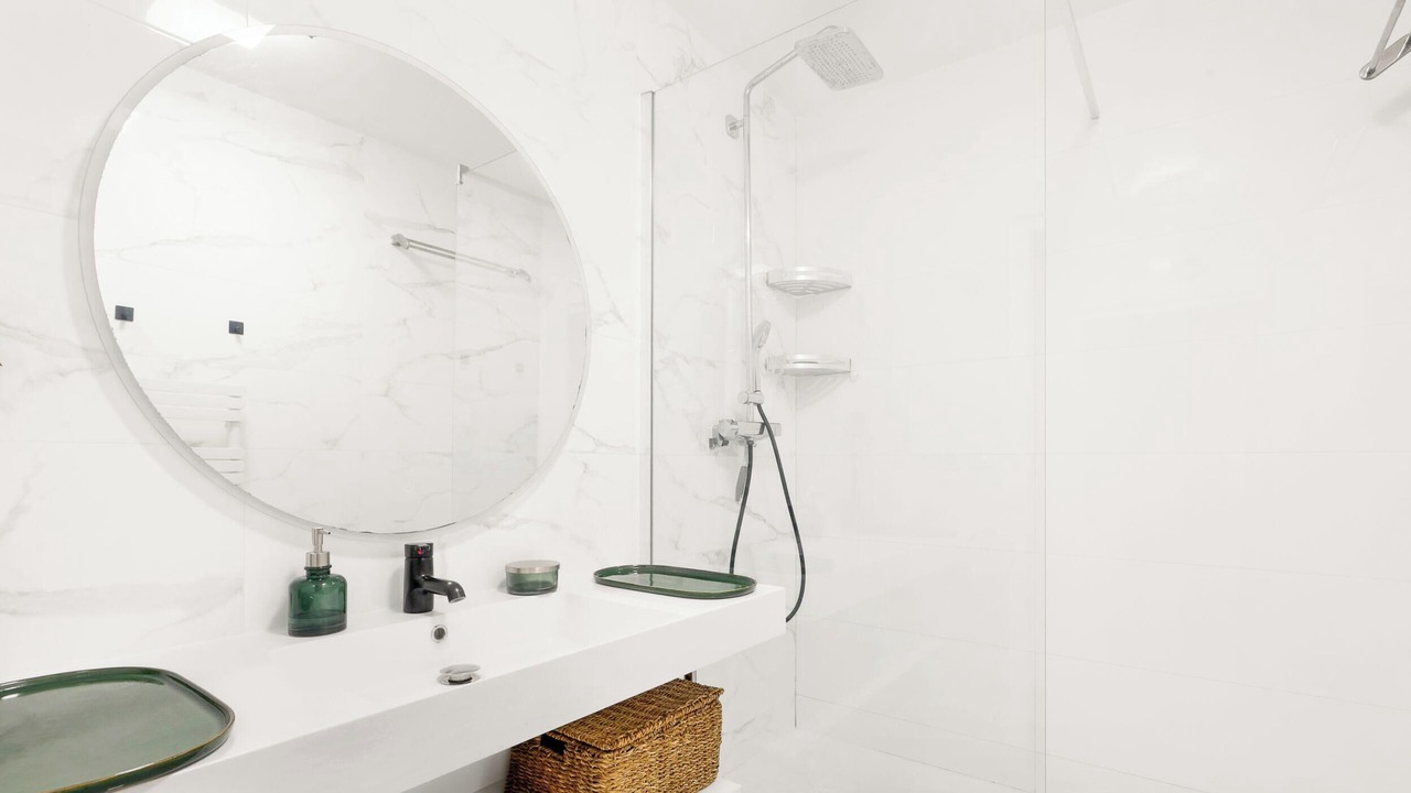 Photo of Bathroom in La Garenne-Colombes