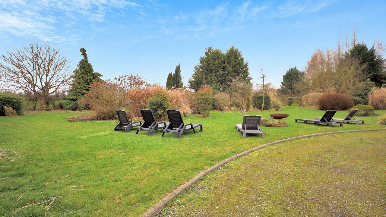 Photo of Outdoor in Esqueheries