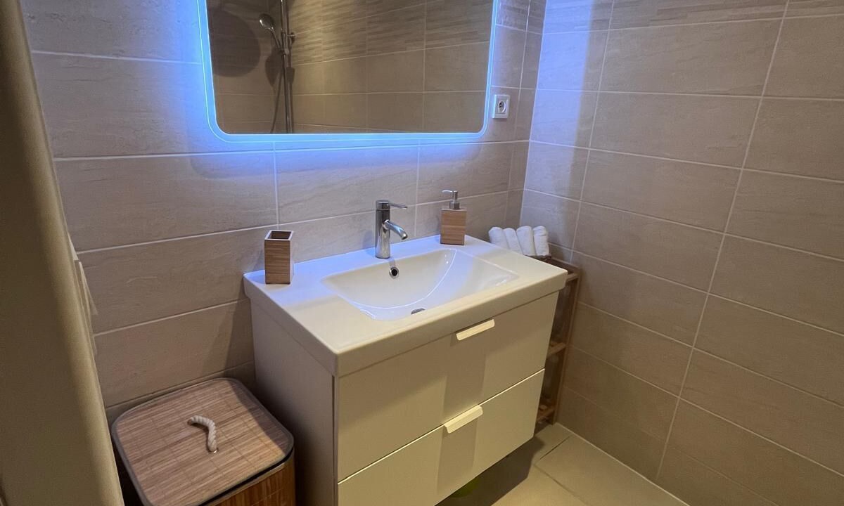 Photo of Bathroom in Chasse-sur-Rhone