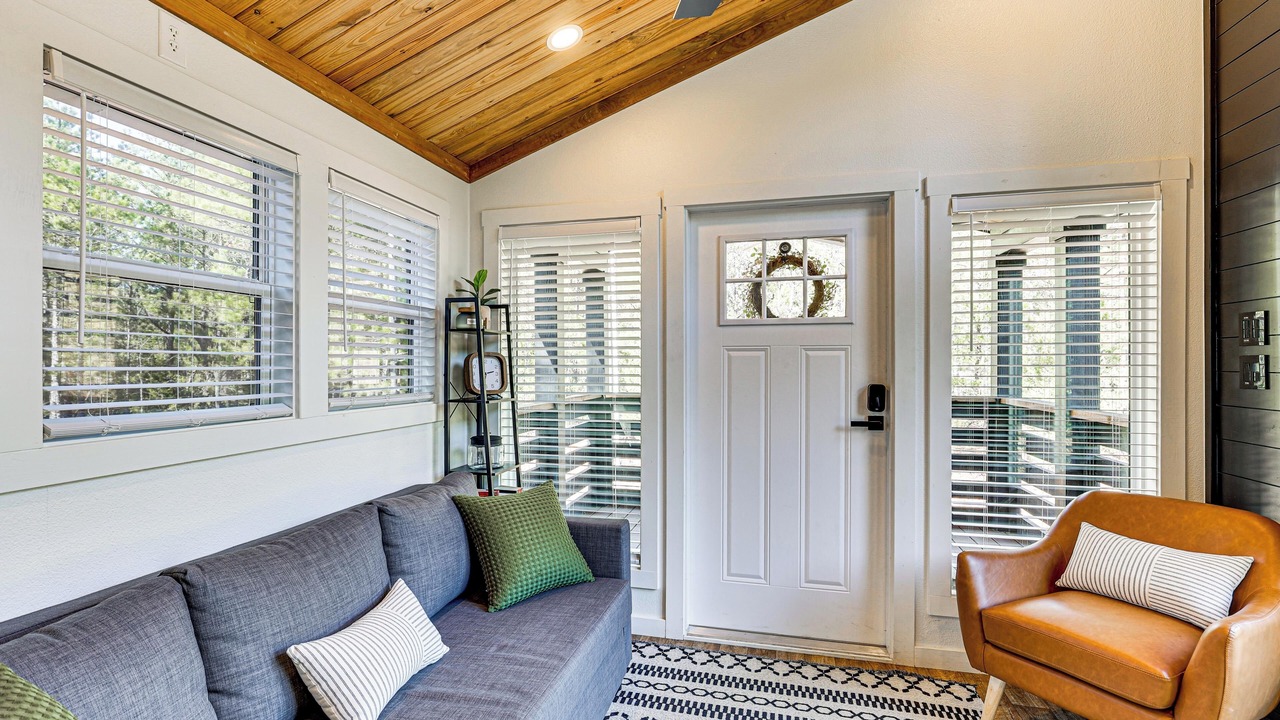 Photo of Bedroom in Linden