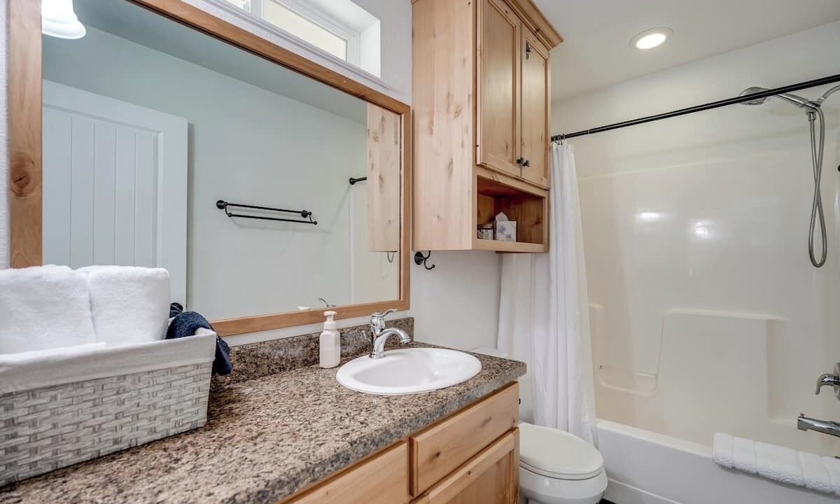 Photo of Bathroom in Twain Harte