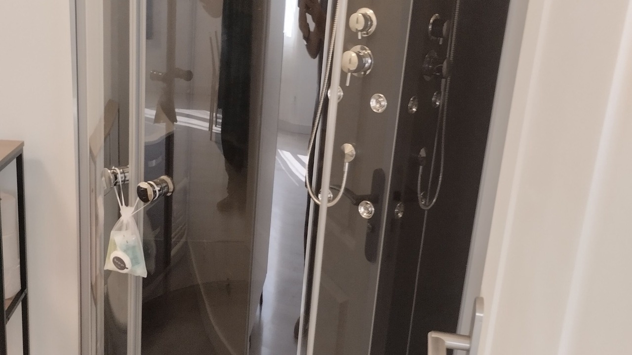Photo of Bathroom in Lillers
