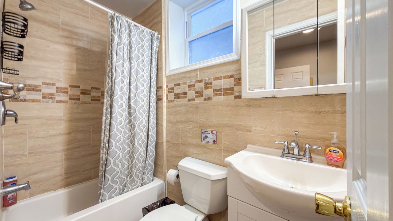 Photo of Bathroom in Spruce Hill