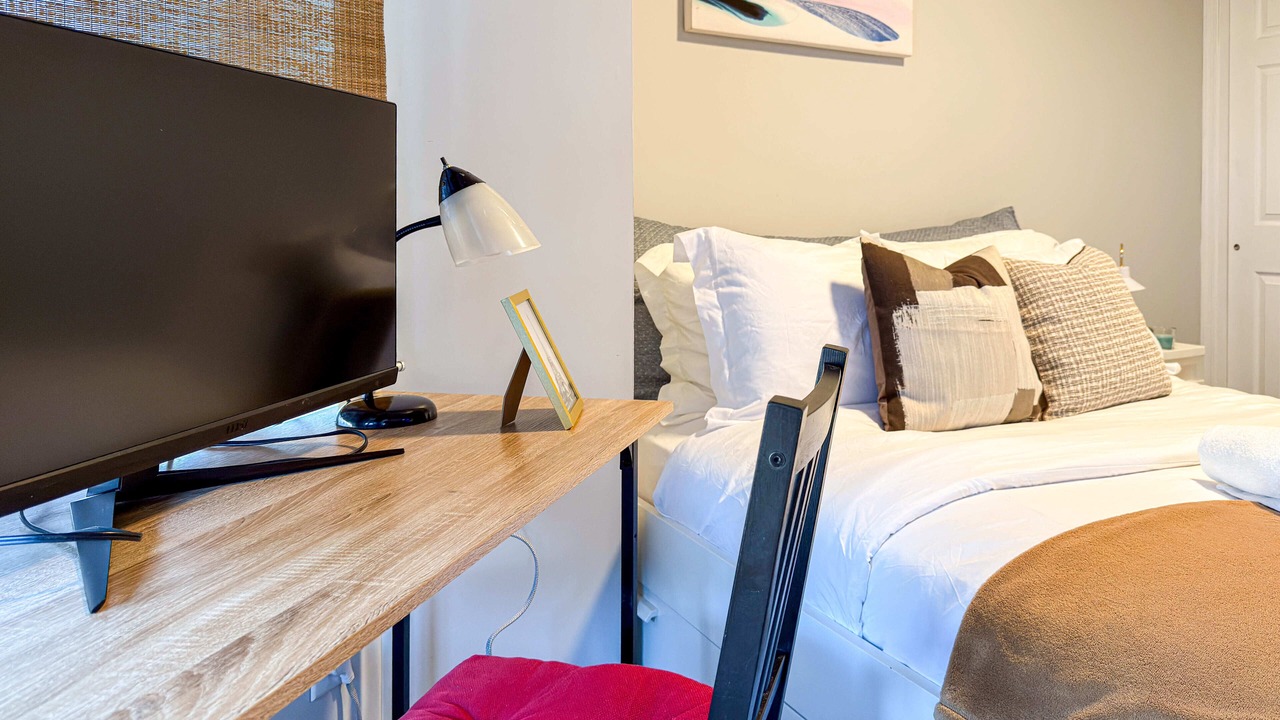 Photo of Bedroom in Spruce Hill