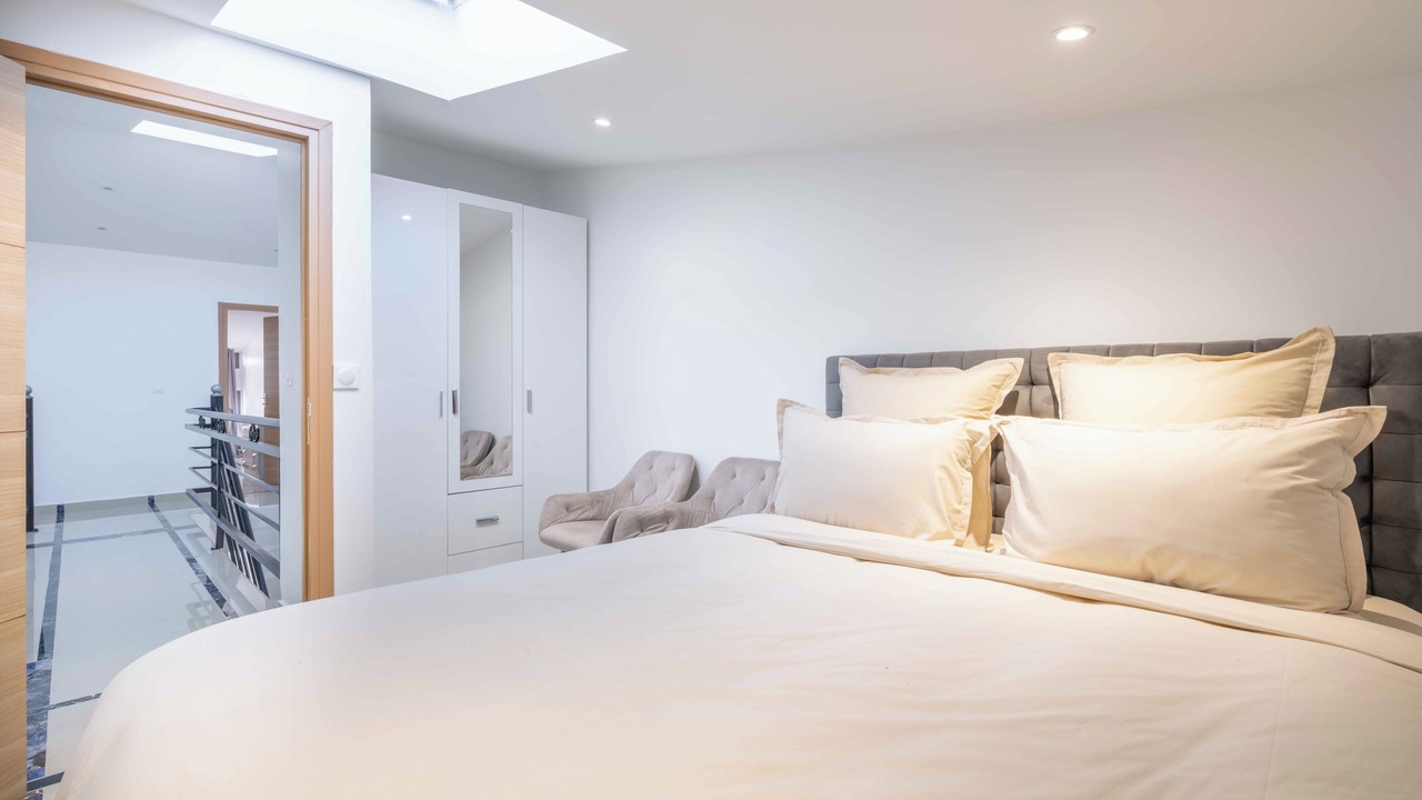 Photo of Bedroom in Osny