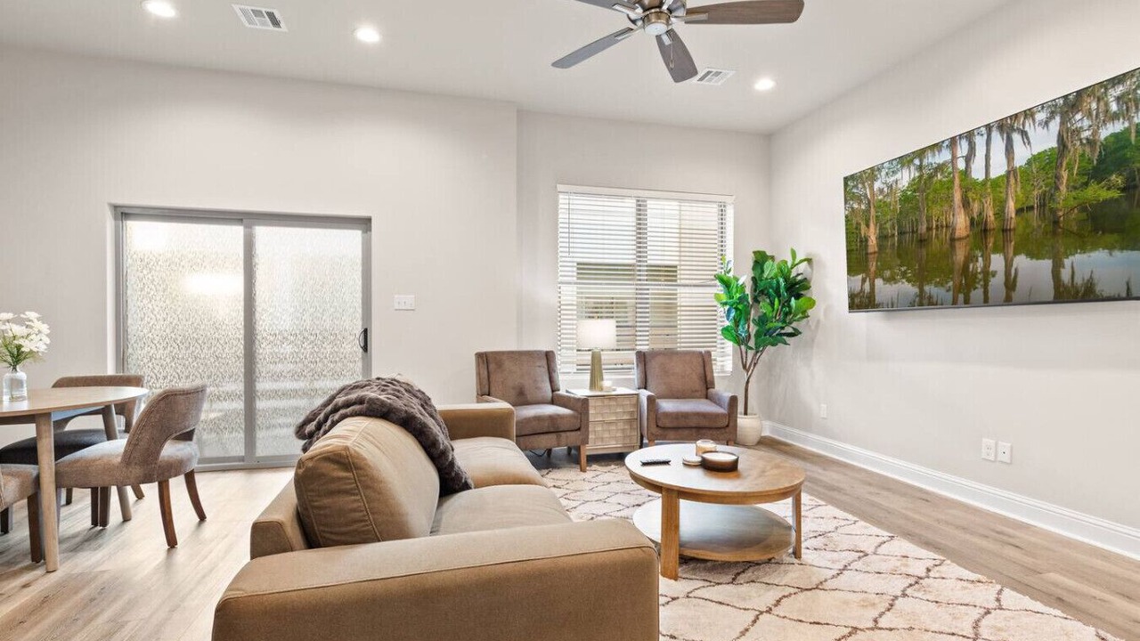 Photo of Livingroom in Youngsville