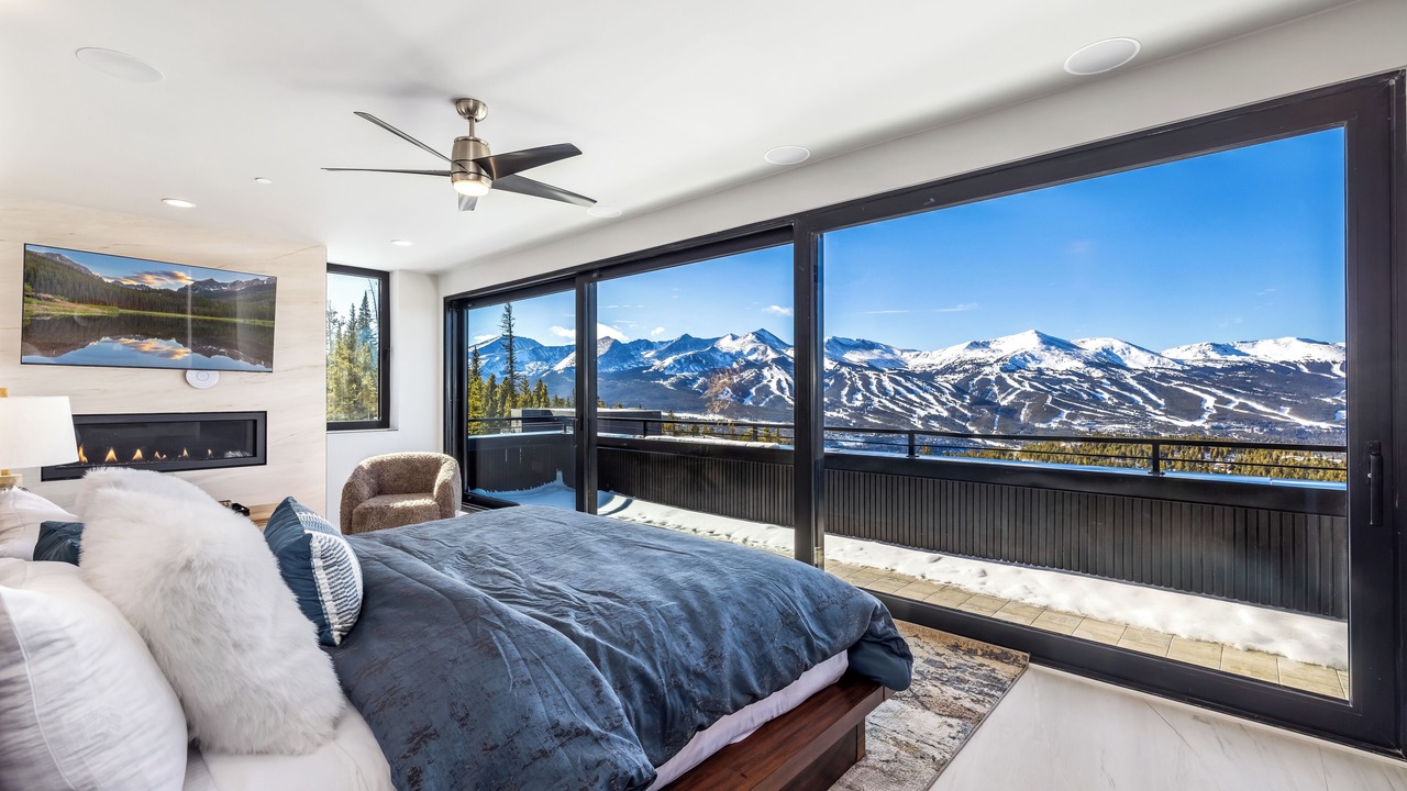 Photo of Livingroom in Baldy Mountain