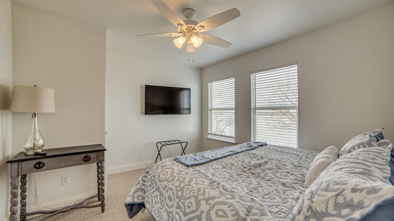 Photo of Bedroom in Lake Whitney