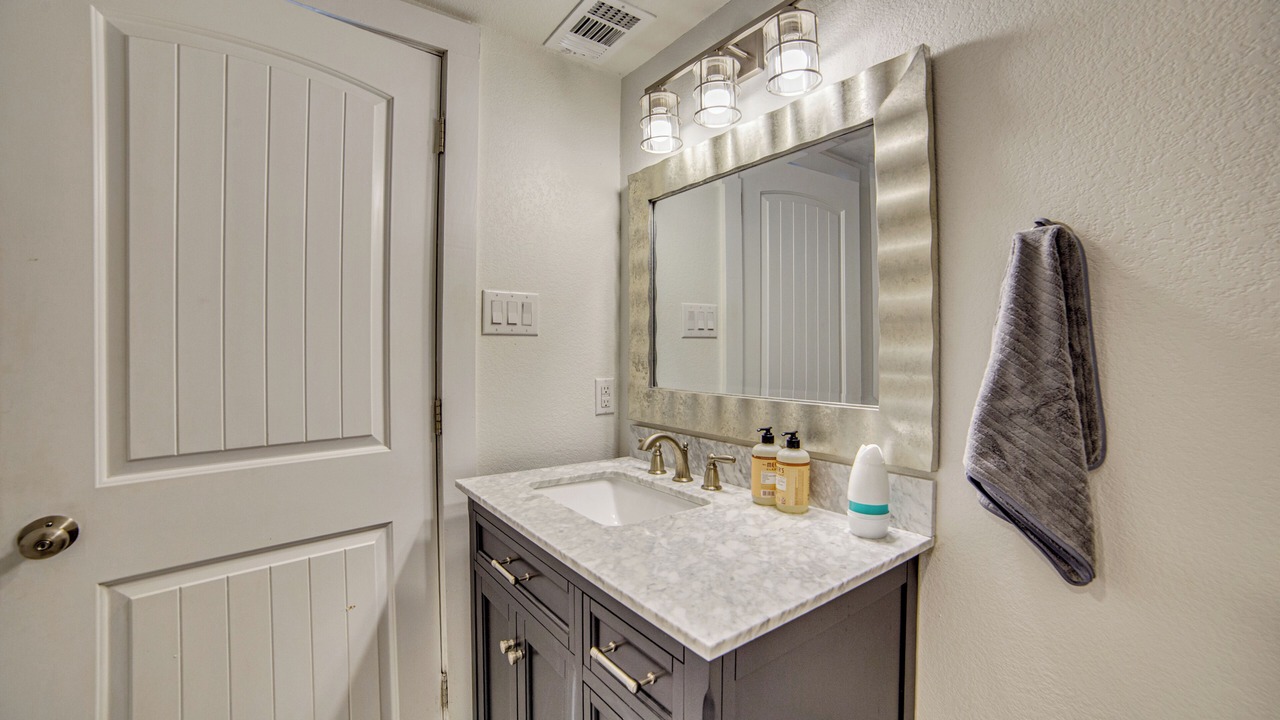 Photo of Bathroom in Lake Whitney