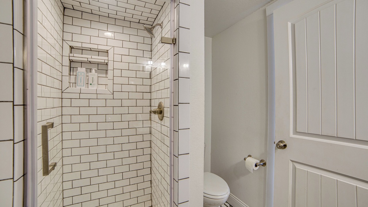 Photo of Bathroom in Lake Whitney