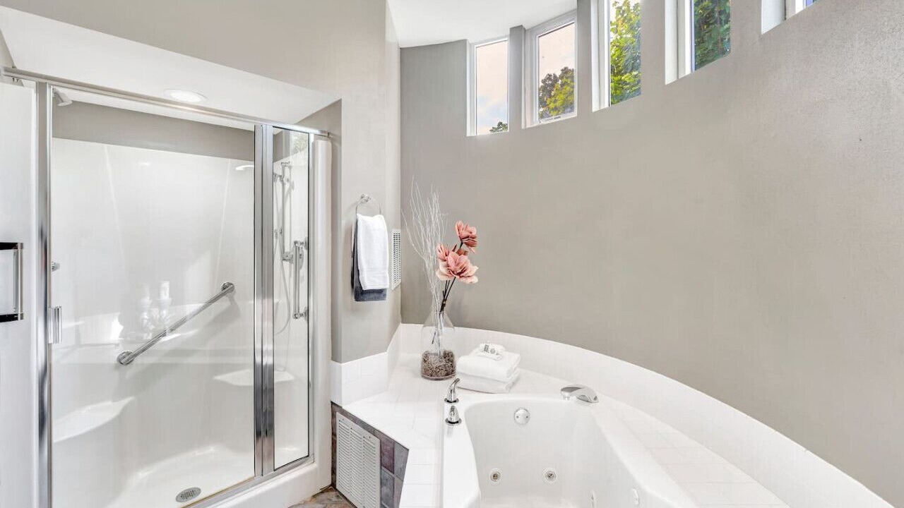 Photo of Bathroom in Zenda