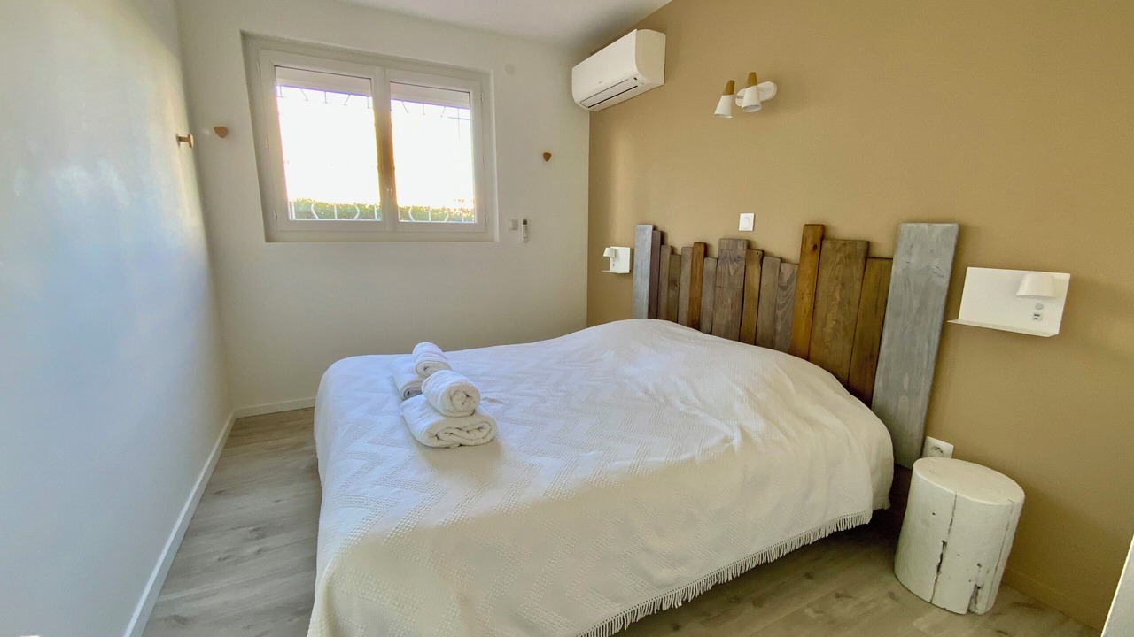 Photo of Bedroom in Le Grau-Du-Roi