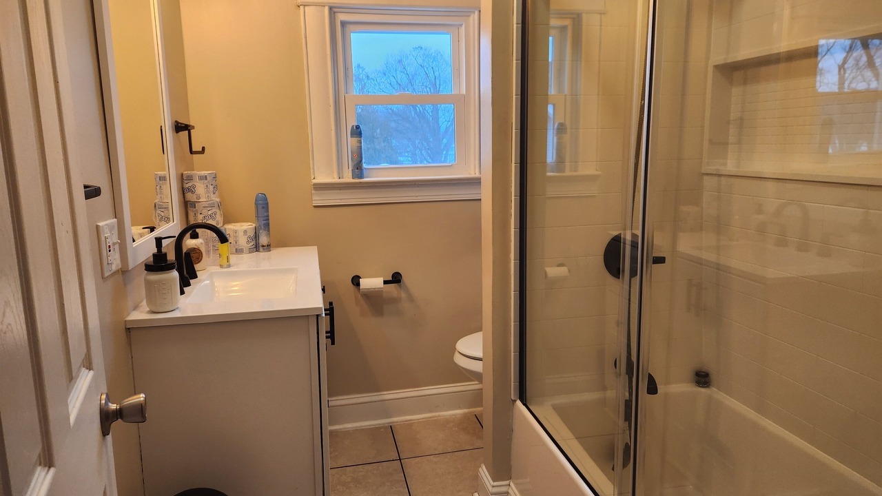 Photo of Bathroom in Village of Waterford