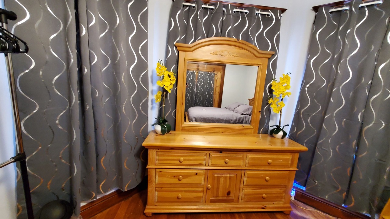 Photo of Bedroom in Village of Waterford