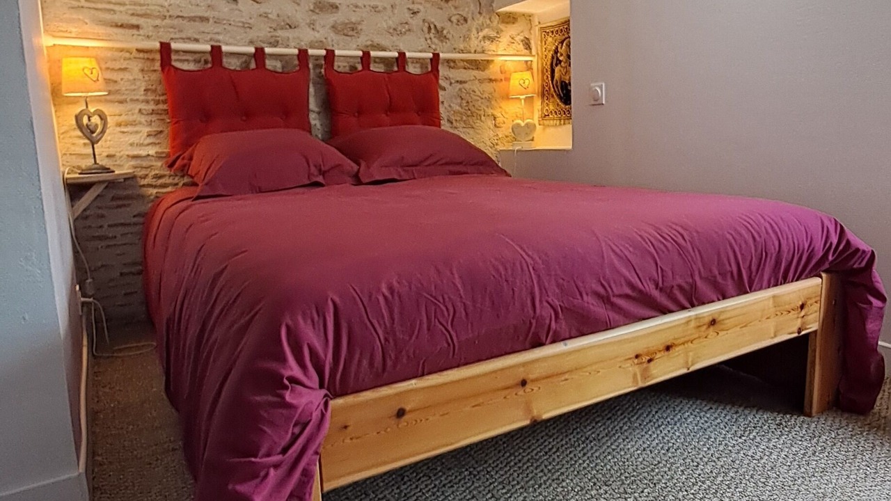 Photo of Bedroom in Benevent L Abbaye