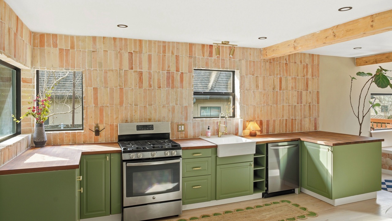 Photo of Kitchen in Little Forest Hills