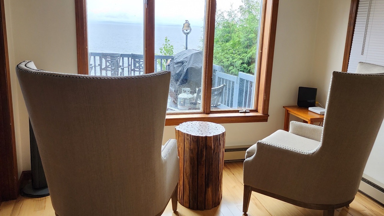 Photo of Livingroom in Town of Chesterfield